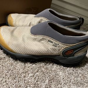 MERRELL Gore-Tex Hiking Boot